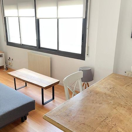 Apartment With Sea Views Next To The Beach Of Mar Bella Barcellona Esterno foto