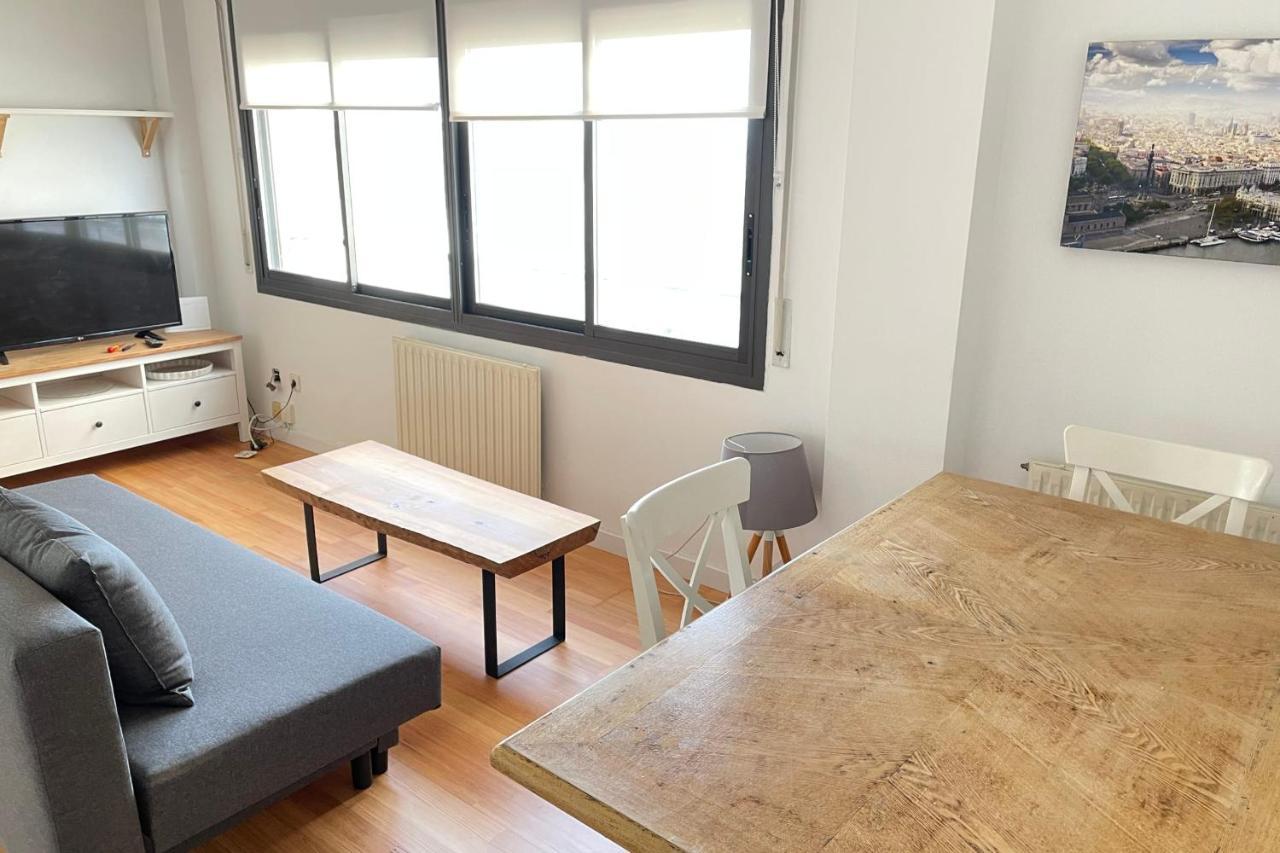 Apartment With Sea Views Next To The Beach Of Mar Bella Barcellona Esterno foto