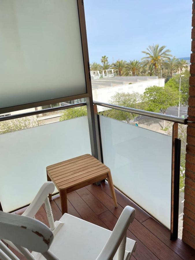 Apartment With Sea Views Next To The Beach Of Mar Bella Barcellona Esterno foto