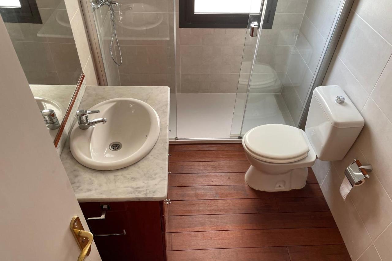 Apartment With Sea Views Next To The Beach Of Mar Bella Barcellona Esterno foto